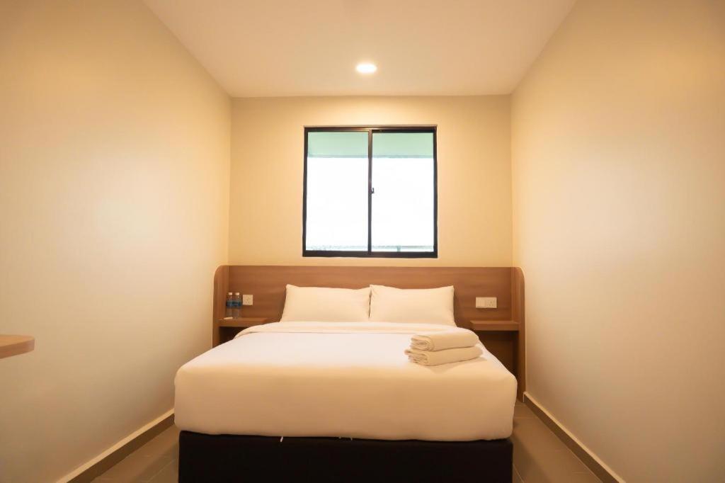 Hotel Sunsurya クラン エクステリア 写真