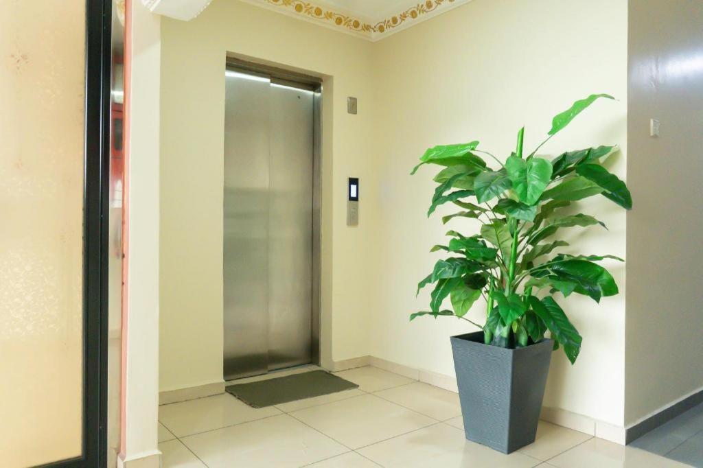 Hotel Sunsurya クラン エクステリア 写真